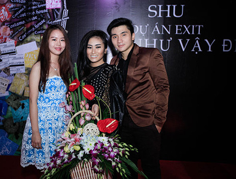 Đỗ Thành Nam The Voice cũng có mặt tại Hà Nội để chúc mừng bạn mình