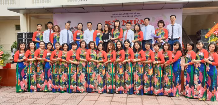 Trường Trung học cơ sở Hùng Vương luôn xác định giáo viên là nhân tố quyết định chất lượng giáo dục đào tạo (Ảnh: Nhà trường cung cấp)