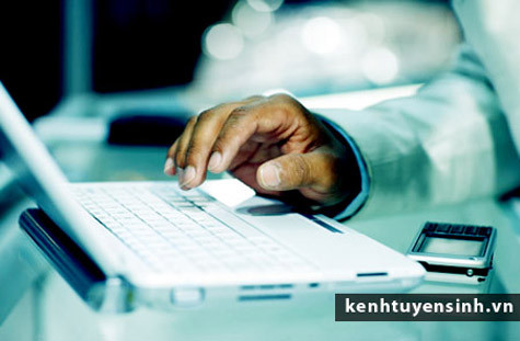 Lập trình máy tính cũng thuộc danh mục nghề, công việc nặng nhọc, độc hại - Ảnh: H.Ánh Lập trình máy tính cũng thuộc danh mục nghề, công việc nặng nhọc, độc hại - Ảnh: H.Ánh