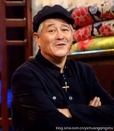 Đạo diễn Triệu Bản Sơn.