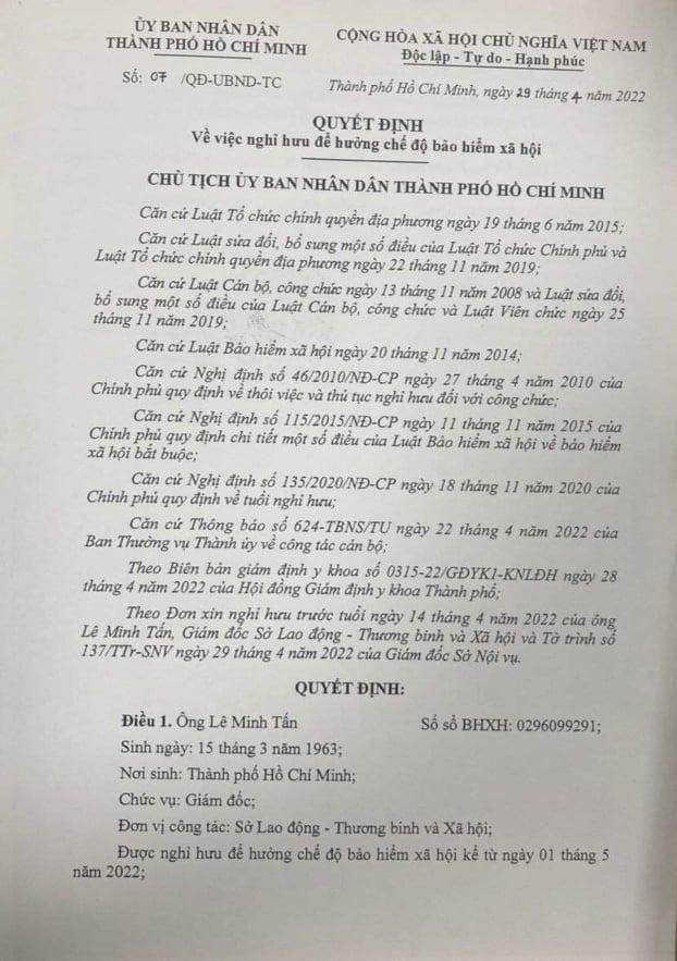 Văn bản của Uỷ ban nhân dân Thành phố Hồ Chí Minh cho ông Lê Minh Tấn nghỉ hưu trước tuổi (ảnh: Lê Phương)