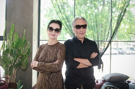 'Cô ấy là người dễ dãi với tất cả mọi người, chưa bao giờ biết giận ai nhưng đối với tôi, Khánh Ly rất khắt khe...'. 'Cô ấy là người dễ dãi với tất cả mọi người, chưa bao giờ biết giận ai nhưng đối với tôi, Khánh Ly rất khắt khe...'.