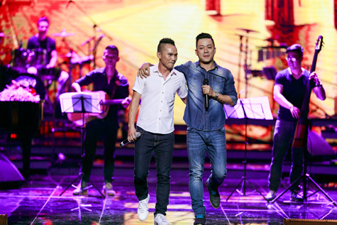 Tuấn Hưng và ca sĩ Anh Tú