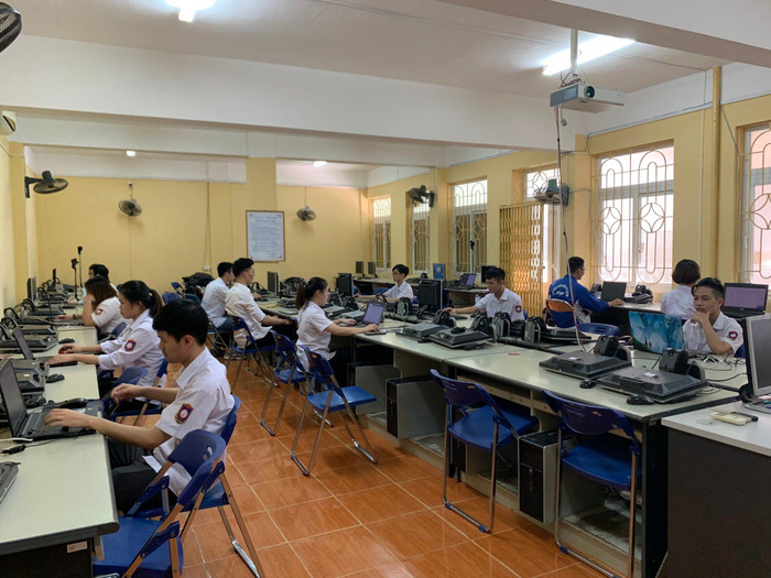 Giờ ôn luyện của đội tuyển Trường Đại học Hàng hải Việt Nam (Ảnh: NVCC) Giờ ôn luyện của đội tuyển Trường Đại học Hàng hải Việt Nam (Ảnh: NVCC)