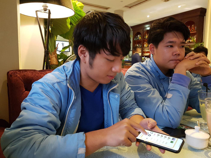 Phụ huynh Hải Phòng bức xúc với cách trả lời kiến nghị của Bộ Giáo dục và Đào tạo (Ảnh: Lã Tiến) Phụ huynh Hải Phòng bức xúc với cách trả lời kiến nghị của Bộ Giáo dục và Đào tạo (Ảnh: Lã Tiến)