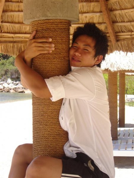 Ngoài đời chàng hot boy Trọng Khương cũng nhí nhố như bất kỳ anh chàng tuổi teen nào. Ngoài đời chàng hot boy Trọng Khương cũng nhí nhố như bất kỳ anh chàng tuổi teen nào.