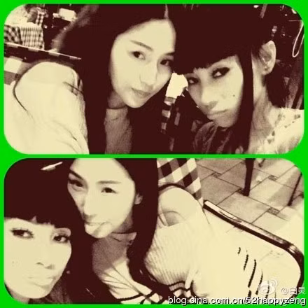 Tình yêu của cặp đôi nữ diễn viên 9x đến từ Hồng Kông Lam Yến và nữ diễn viên gạo cội Bạch Linh mới đây đã làm xôn xao truyền thông Trung Quốc sau khi hai người công khai tình yêu một cách rộng rãi. Hai người từng bị bắt gặp cùng nhau đi ăn nhà hàng tại Bắc Kinh, cả hai cùng chọn vị trí ngồi bên cạnh ô cửa kính lớn, ngồi đối mặt và cùng thưởng thức các món ăn... Tình yêu của cặp đôi nữ diễn viên 9x đến từ Hồng Kông Lam Yến và nữ diễn viên gạo cội Bạch Linh mới đây đã làm xôn xao truyền thông Trung Quốc sau khi hai người công khai tình yêu một cách rộng rãi. Hai người từng bị bắt gặp cùng nhau đi ăn nhà hàng tại Bắc Kinh, cả hai cùng chọn vị trí ngồi bên cạnh ô cửa kính lớn, ngồi đối mặt và cùng thưởng thức các món ăn...