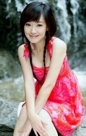 Tiết Giai Ngưng. Tiết Giai Ngưng.