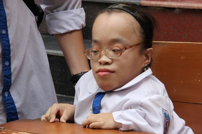 Thương luôn ước mơ trở thành một nữ kế toán. Thương luôn ước mơ trở thành một nữ kế toán.