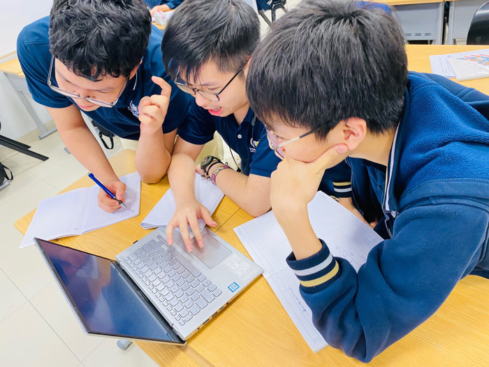 Giờ học Toán của học sinh Trường Trung học Vinschool Ocean Park (Hà Nội) (Ảnh: Thầy Sơn cung cấp)