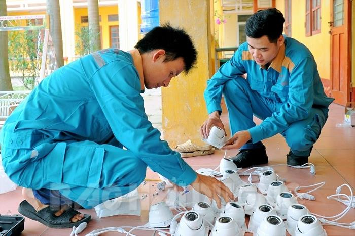 Camera được lắp đặt tại các điểm thi, điểm chấm thi của tỉnh Hải Dương (Ảnh: Báo Hải Dương) Camera được lắp đặt tại các điểm thi, điểm chấm thi của tỉnh Hải Dương (Ảnh: Báo Hải Dương)