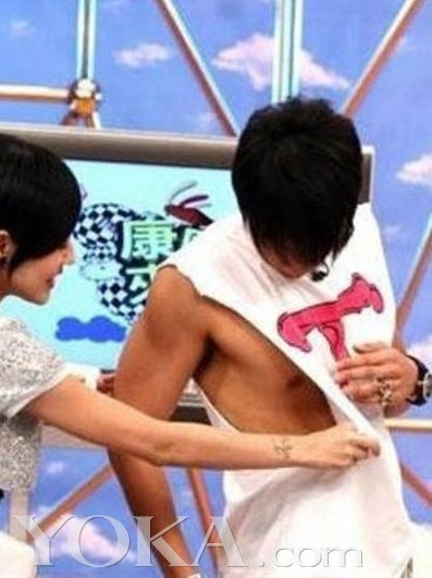 Lại là soi ngực…. Lại là soi ngực….