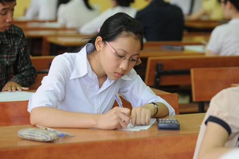 Làm bài thật nghiêm túc là phương châm của tớ! - Ảnh minh họa Làm bài thật nghiêm túc là phương châm của tớ! - Ảnh minh họa