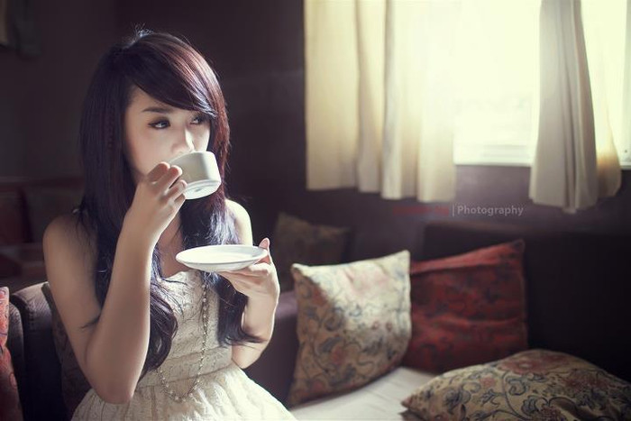 Góc cà phê trầm buồn, tĩnh lặng. Góc cà phê trầm buồn, tĩnh lặng.