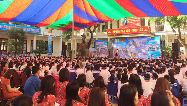 Học sinh trường Trung học cơ sở Ngô Quyền được rèn kỹ năng phòng chống tai nạn thương tích (Ảnh: CTV) Học sinh trường Trung học cơ sở Ngô Quyền được rèn kỹ năng phòng chống tai nạn thương tích (Ảnh: CTV)