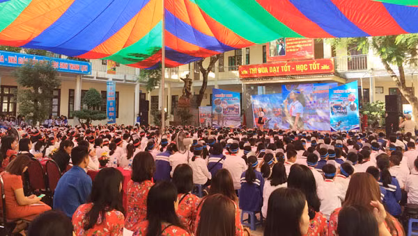 Học sinh trường Trung học cơ sở Ngô Quyền được rèn kỹ năng phòng chống tai nạn thương tích (Ảnh: CTV) Học sinh trường Trung học cơ sở Ngô Quyền được rèn kỹ năng phòng chống tai nạn thương tích (Ảnh: CTV)