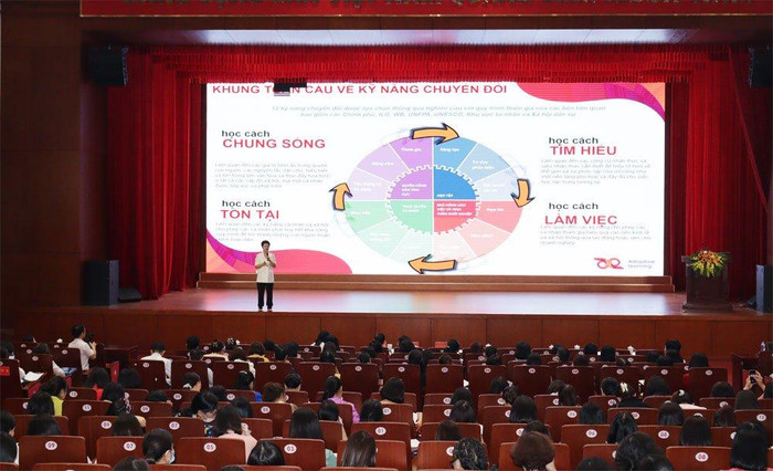 Quận Hồng Bàng bàn giải pháp chuyển đổi số hoạt động dạy học phát triển năng lực (Ảnh: LT)