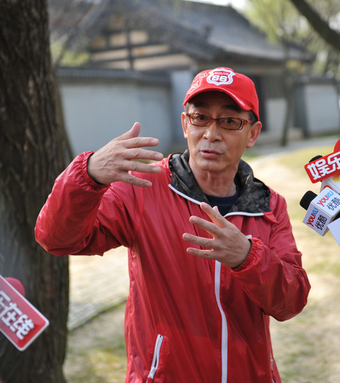 Lục Tiểu Linh Đồng cũng không nhớ nổi có bao nhiêu yêu quái trong Tây Du Ký. Lục Tiểu Linh Đồng cũng không nhớ nổi có bao nhiêu yêu quái trong Tây Du Ký.