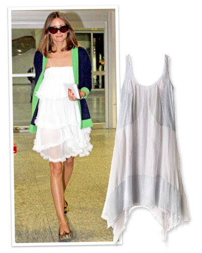 Dáng người như trẻ con Những người có dáng mảnh khảnh “ trước sau như một” như trẻ con thì nên dùng váy xếp tầng để tạo hiệu ứng cho những đường cong của bạn. Chất liệu chiffon hoặc ánh kim là phù hợp nhất với mùa mốt này đấy. Xem thêm: Bộ sưu tập váy xinh chào hè 2012. Dáng người như trẻ con Những người có dáng mảnh khảnh “ trước sau như một” như trẻ con thì nên dùng váy xếp tầng để tạo hiệu ứng cho những đường cong của bạn. Chất liệu chiffon hoặc ánh kim là phù hợp nhất với mùa mốt này đấy. Xem thêm: Bộ sưu tập váy xinh chào hè 2012.