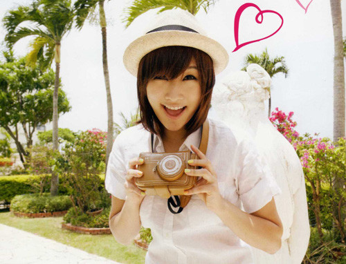 Nicole của nhóm KARA Cô nàng Nicole của nhóm KARA chia sẻ bí quyết giảm hơn 3kg của mình: đó là nhờ chế độ ăn kiêng của Đan Mạch. Đây là chế độ ăn kiêng rất khắc nghiệt kéo dài trong thời gian 13 ngày với các bữa ăn giàu chất protein của động vật và lượng calo thấp . Xem thêm: Eo thon, da trắng với mộc nhĩ / Thời trang sao Việt.