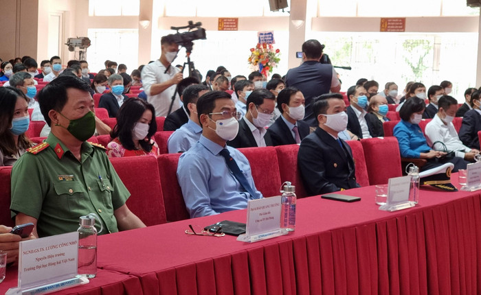 Đại biểu tham dự buổi lễ (Ảnh: Phương Linh)