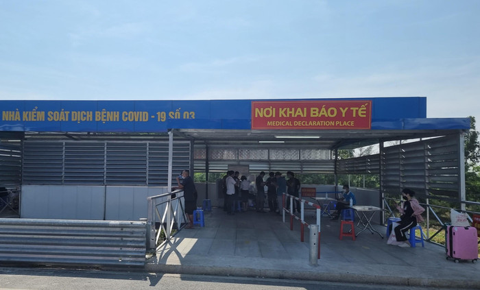 Quảng Ninh tạo điều kiện tốt nhất đón công dân trở về từ phía Nam (Ảnh: Phương Linh) Quảng Ninh tạo điều kiện tốt nhất đón công dân trở về từ phía Nam (Ảnh: Phương Linh)