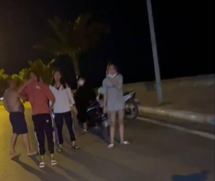 Hiện trường nơi nữ sinh bị xịt hơi cay (Ảnh: CTV)