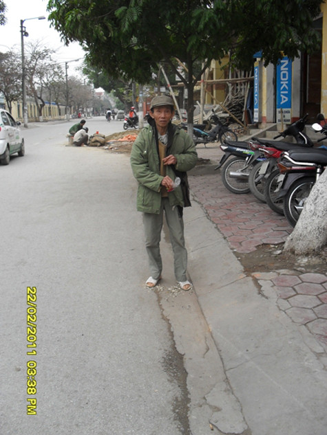 “Tôi vẫn nhớ như in lời Bác dặn cứ 10 ngày nhịn ăn một bữa để lấy gạo giúp đỡ người nghèo “Tôi vẫn nhớ như in lời Bác dặn cứ 10 ngày nhịn ăn một bữa để lấy gạo giúp đỡ người nghèo