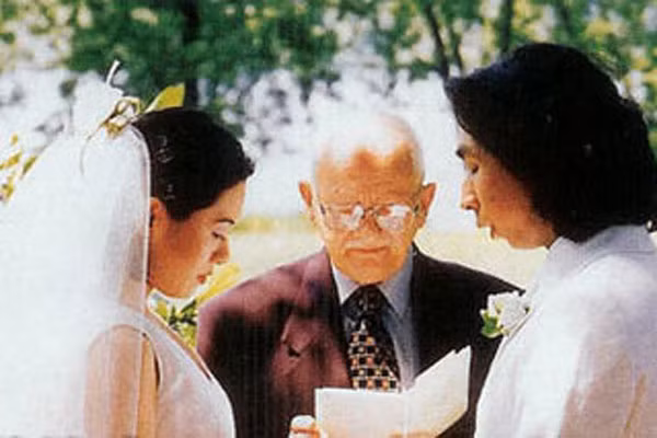 Lý Mỹ Trân và Hứa Nguyện. Lý Mỹ Trân và Hứa Nguyện.