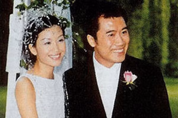 Ngũ Vịnh Vy và Luyện Hải Đường. Ngũ Vịnh Vy và Luyện Hải Đường.