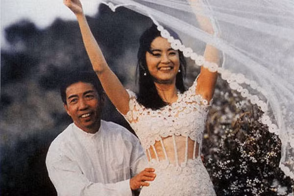 Lâm Thanh Hà và chồng Hình Lý Nguyên. Lâm Thanh Hà và chồng Hình Lý Nguyên.