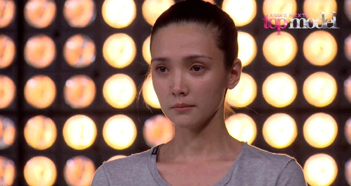 Stephanie trong vòng nguy hiểm.