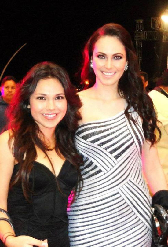 Á hậu thế giới (ảnh phải) trong một event gần đây với vòng eo bánh mỳ. Xem thêm: Cùng Triệu Vy lấy lại vóc dáng thon thả, yêu kiều sau sinh. Á hậu thế giới (ảnh phải) trong một event gần đây với vòng eo bánh mỳ. Xem thêm: Cùng Triệu Vy lấy lại vóc dáng thon thả, yêu kiều sau sinh.