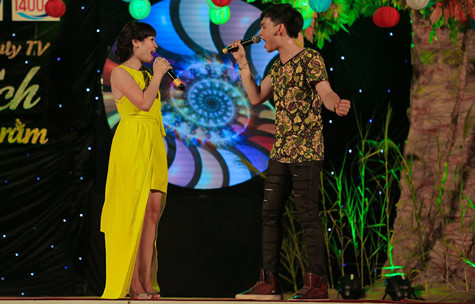 Ca sĩ Ngọc Khuê và Trung Quân Ca sĩ Ngọc Khuê và Trung Quân