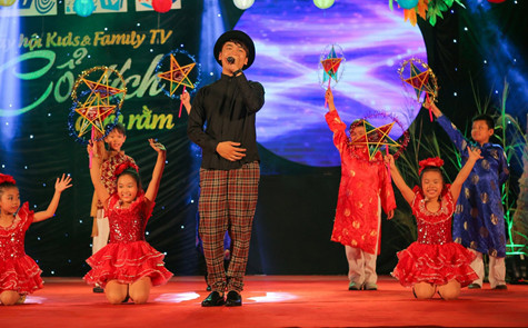 Ca sĩ Việt Anh. Ca sĩ Việt Anh.