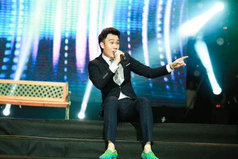 Ca sĩ Dương Triệu Vũ Ca sĩ Dương Triệu Vũ