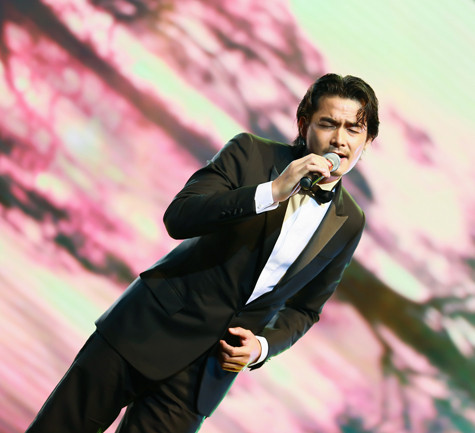 Quách Ngọc Ngoan "khoe" giọng tại sân khấu thủ đô Quách Ngọc Ngoan "khoe" giọng tại sân khấu thủ đô