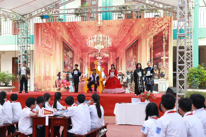 Tiết dạy chuyên đề sử dụng hình thức sân khấu hoá (Ảnh: Lã Tiến) GDVN_thcs-tran-phu-cd-2024-11.jpg