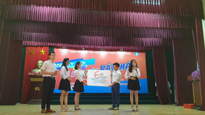 Phần thi của hội sinh viên Việt Nam (Ảnh: Lã Tiến) Phần thi của hội sinh viên Việt Nam (Ảnh: Lã Tiến)