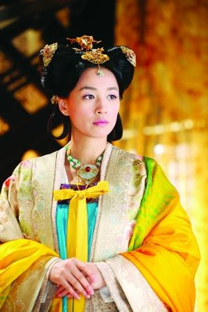 Trương Đình – phiên bản Võ Tắc Thiên non tay nhất. Một Võ Tắc Thiên có má lúm đồng tiền khiến người xem cảm thấy khó chấp nhận và khiên cưỡng.