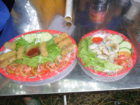 Nem rán và bánh lọc chiên Nem rán và bánh lọc chiên