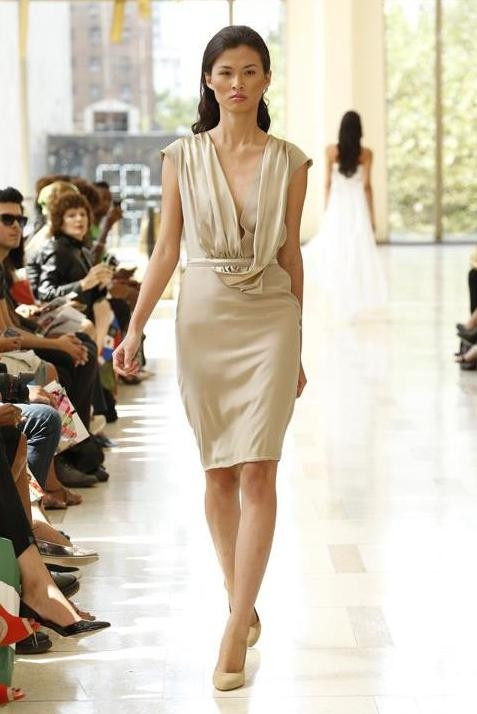 Thiên Trang trong bộ sưu tập của nhà thiết kế Nina Skarra. Ảnh. George Chinsee. >>Clip: Lộ thí sinh Next Top Model tại Tuần lễ Thời trang Xuân New York