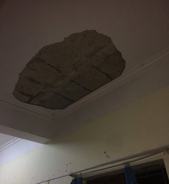 Dãy nhà khu B Trường Tiểu học Lý Học được xây dựng từ năm 1978 hiện đã xuống cấp nghiêm trọng. (Ảnh: CTV) Dãy nhà khu B Trường Tiểu học Lý Học được xây dựng từ năm 1978 hiện đã xuống cấp nghiêm trọng. (Ảnh: CTV)