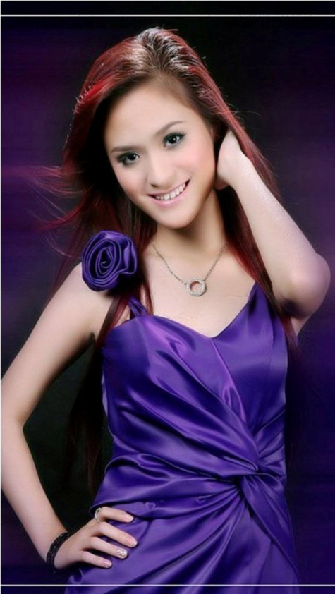 ....."Đó có thể là một cuộc hành trình đơn phương độc mã nhưng em thích những lý tưởng thuộc về Tự Do”. ....."Đó có thể là một cuộc hành trình đơn phương độc mã nhưng em thích những lý tưởng thuộc về Tự Do”.