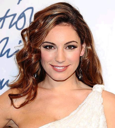 Kelly Brook.