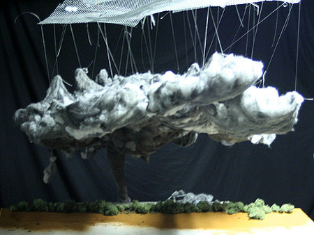 Những nắm bông cuộn thép làm nên trận cuồng phong là như thế này.