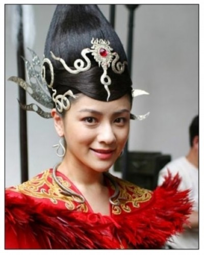 Số 81. Hồ Khả vai Tô Thuyên trong “Lộc đỉnh ký” 2006. Số 81. Hồ Khả vai Tô Thuyên trong “Lộc đỉnh ký” 2006.