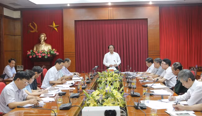 Ban Thường vụ Thành ủy Hải Phòng thống nhất chỉ đạo xây dựng đề án miễn học phí cho học sinh ở tất cả các bậc học (Ảnh:haiphong.gov.vn)