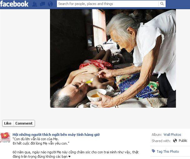 "Con dù lớn vẫn là con của Mẹ. Đi hết cuộc đời lòng Mẹ vẫn yêu con." 60 năm qua, ngày nào người Mẹ này cũng chăm sóc cho con trai mình như vậy, thật đáng trân trọng đúng không các bạn. 3,197 người Like cho bức ảnh xúc động trên. "Con dù lớn vẫn là con của Mẹ. Đi hết cuộc đời lòng Mẹ vẫn yêu con." 60 năm qua, ngày nào người Mẹ này cũng chăm sóc cho con trai mình như vậy, thật đáng trân trọng đúng không các bạn. 3,197 người Like cho bức ảnh xúc động trên.