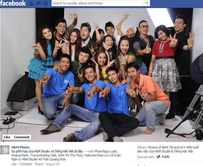 Đông đủ chiến binh đội Mr. Đàm cùng nhí nhố tại một studio. Đông đủ chiến binh đội Mr. Đàm cùng nhí nhố tại một studio.